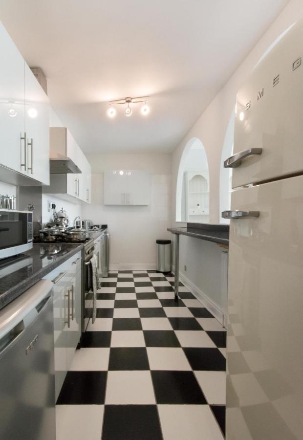 בריסטול Free Parking! Very Large 2 Bedroom Clifton Flat מראה חיצוני תמונה